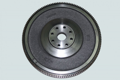 фото маховик 138 зуб. (isbe 185-285, 6bt) 5264583 4937926 