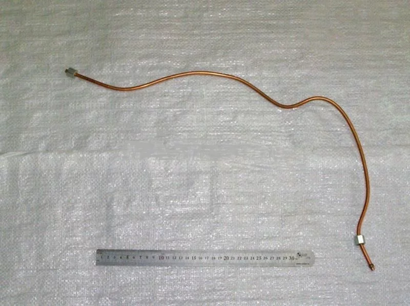 купить Трубка подвода масла к компрессору средн L-410медь